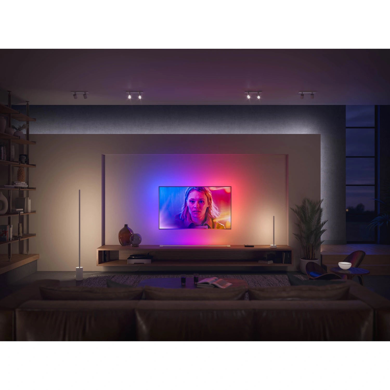 Gradient Signe Golvlampa White and Color Ambiance Vit