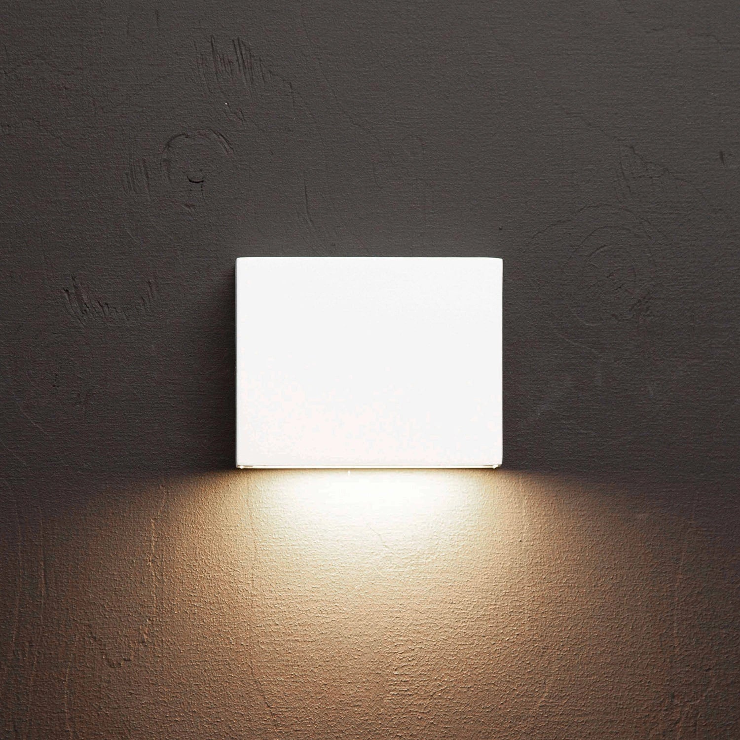 Per I Väggarmatur LED IP54 3000K 4W 210lm Vit