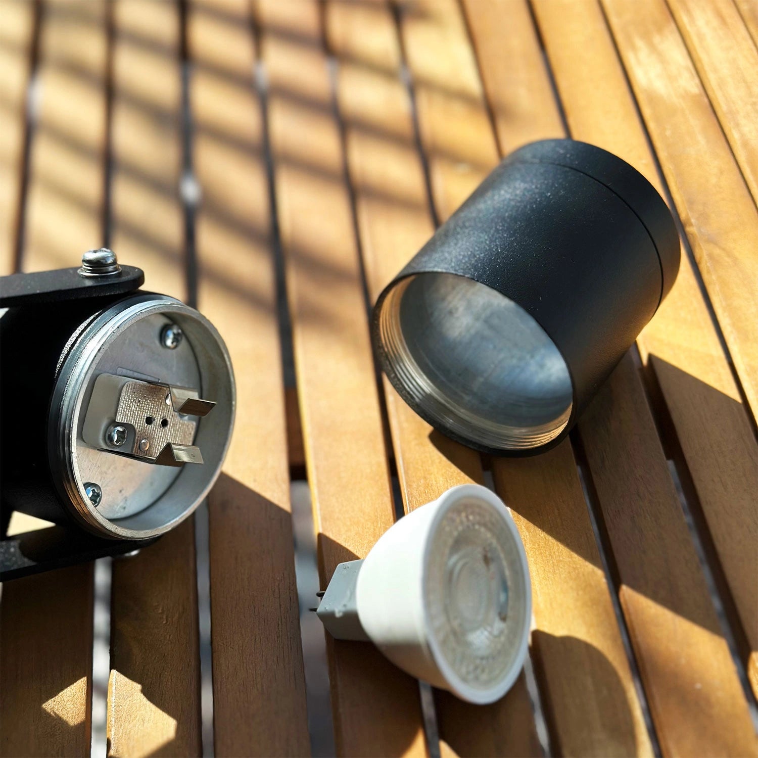 LED-ljuskälla MR16/GU5.3 5W Dimbar Varmvit