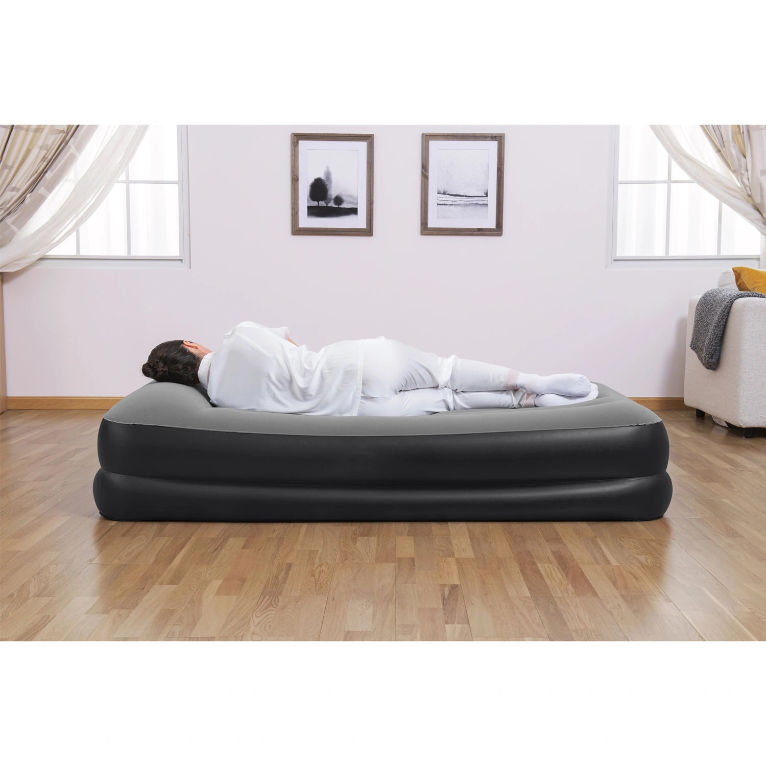 Luftmadrass Tritech Dubbel 1,91m x 97cm x 46cm m. Pump