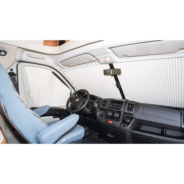 Gardin Remi front IV till Ducato serie 8 2021/08>. För bil utan sensorbox.