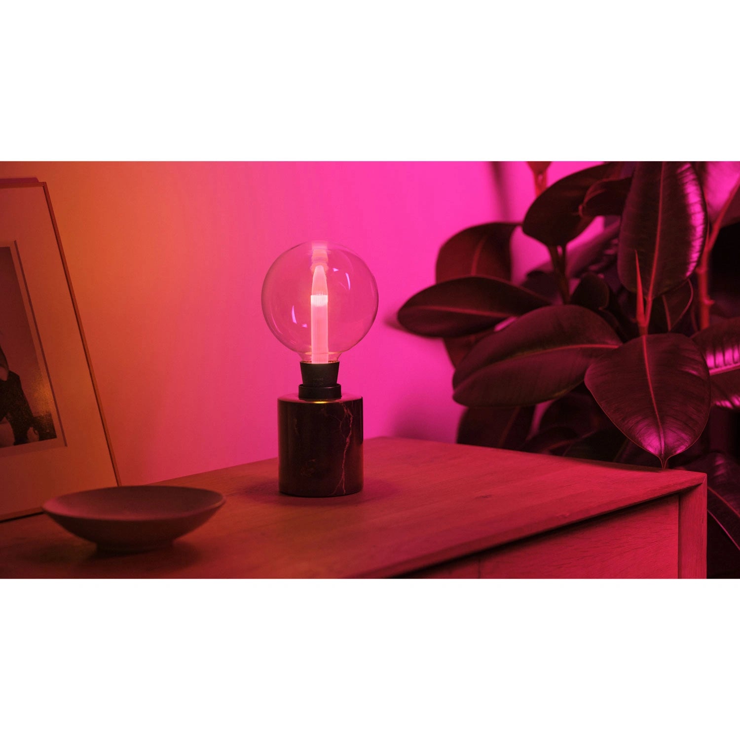 Lightguide Globe Large 125mm E27 White and Color Ambiance
