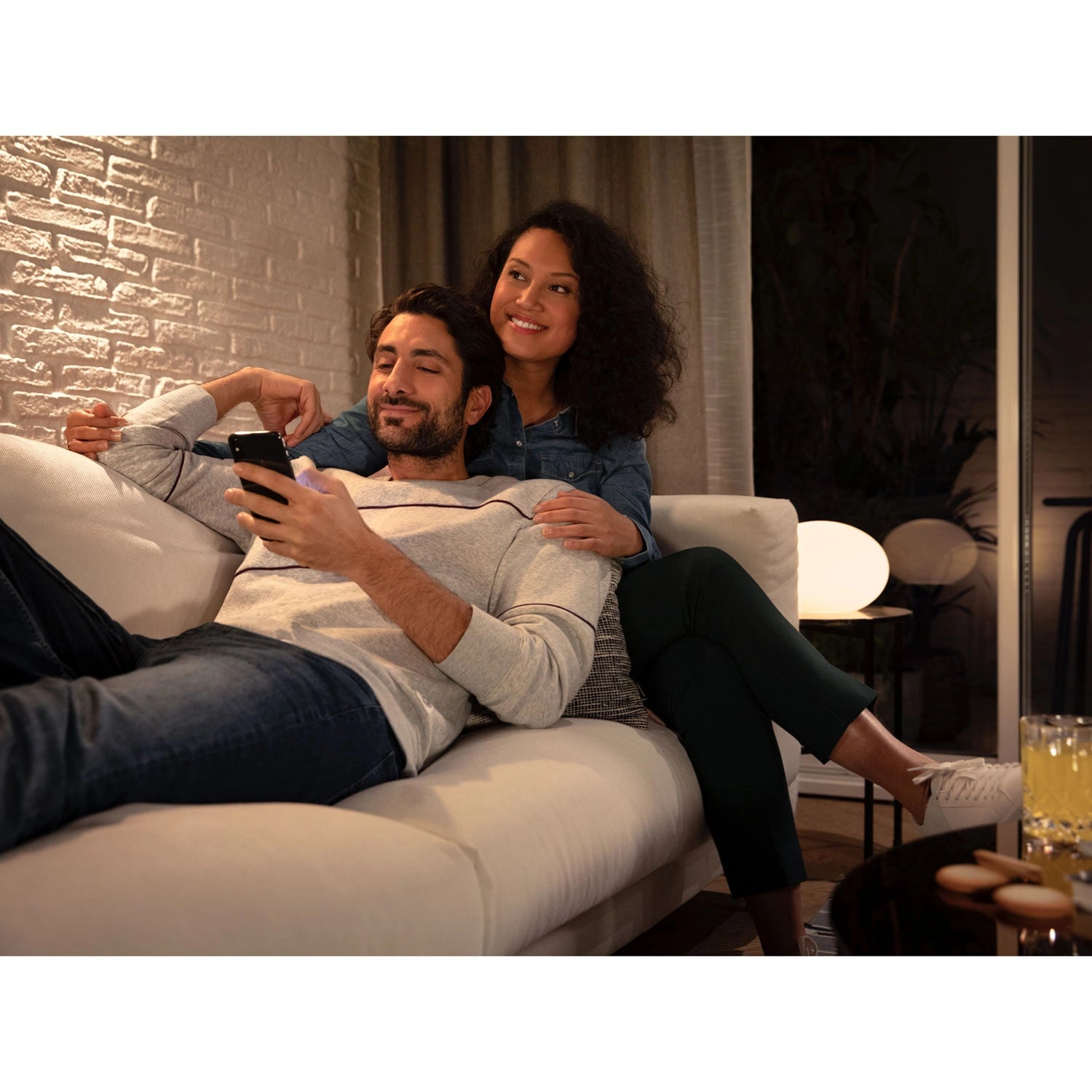 White Ambiance GU10 400lm 1-pack