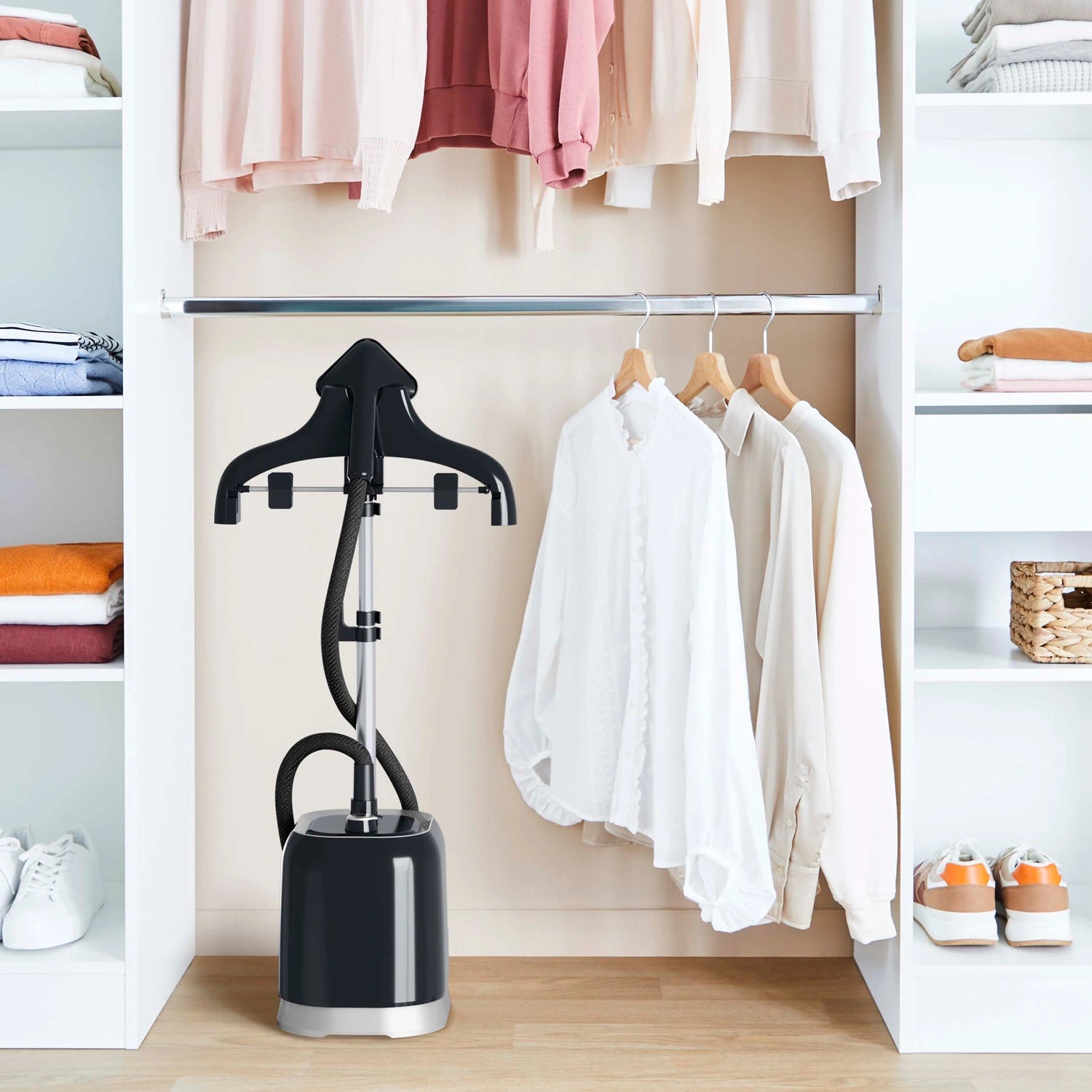 Pro Style Upright Garment Steamer  IT3480E1