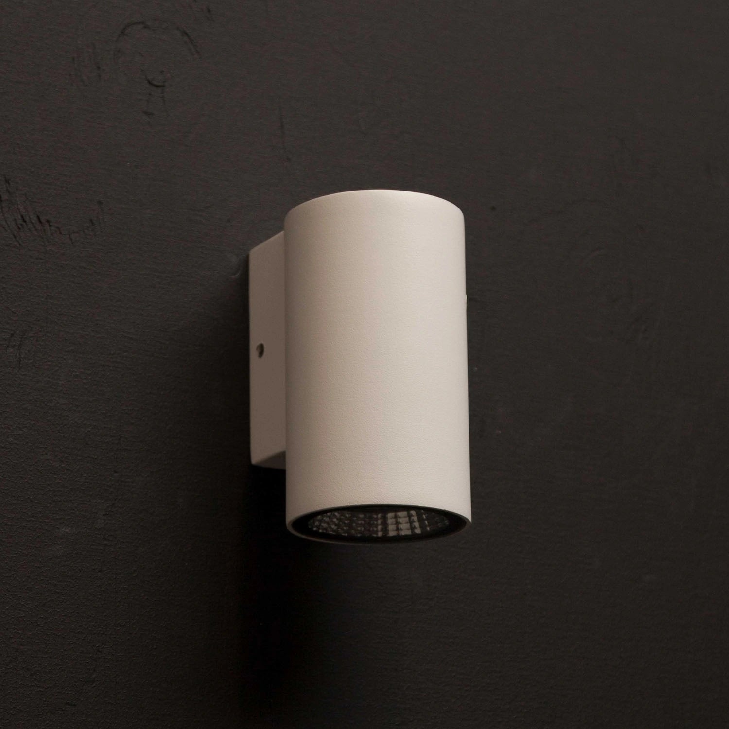 Erik I Väggarmatur LED IP65 3000K 2W 293lm Vit