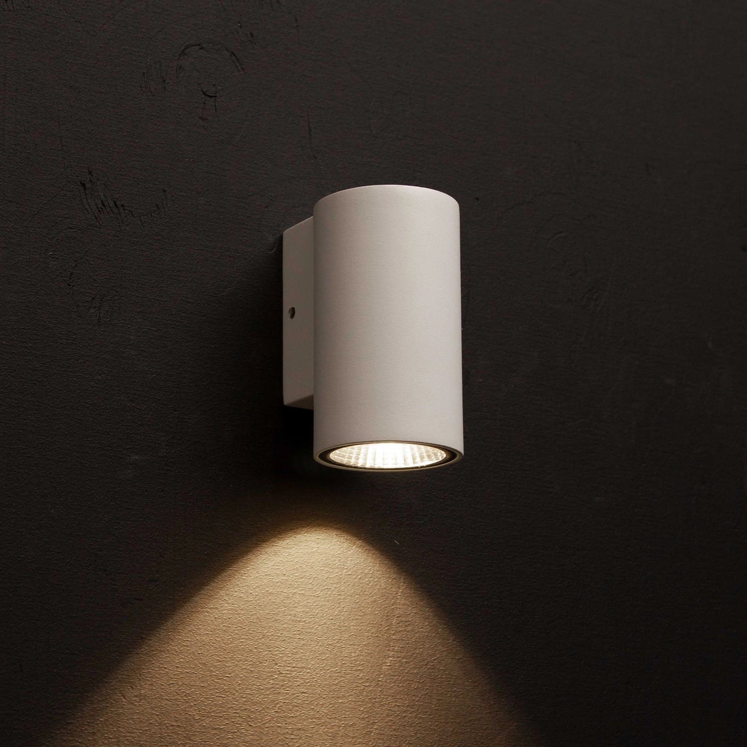 Erik I Väggarmatur LED IP65 3000K 2W 293lm Vit
