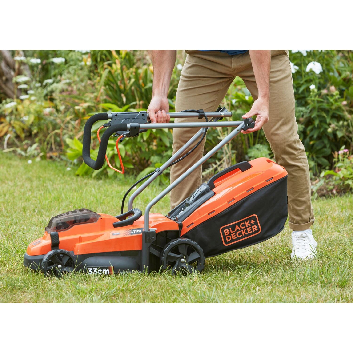 Gräsklippare 18V 33cm utan Batteri Kompakt