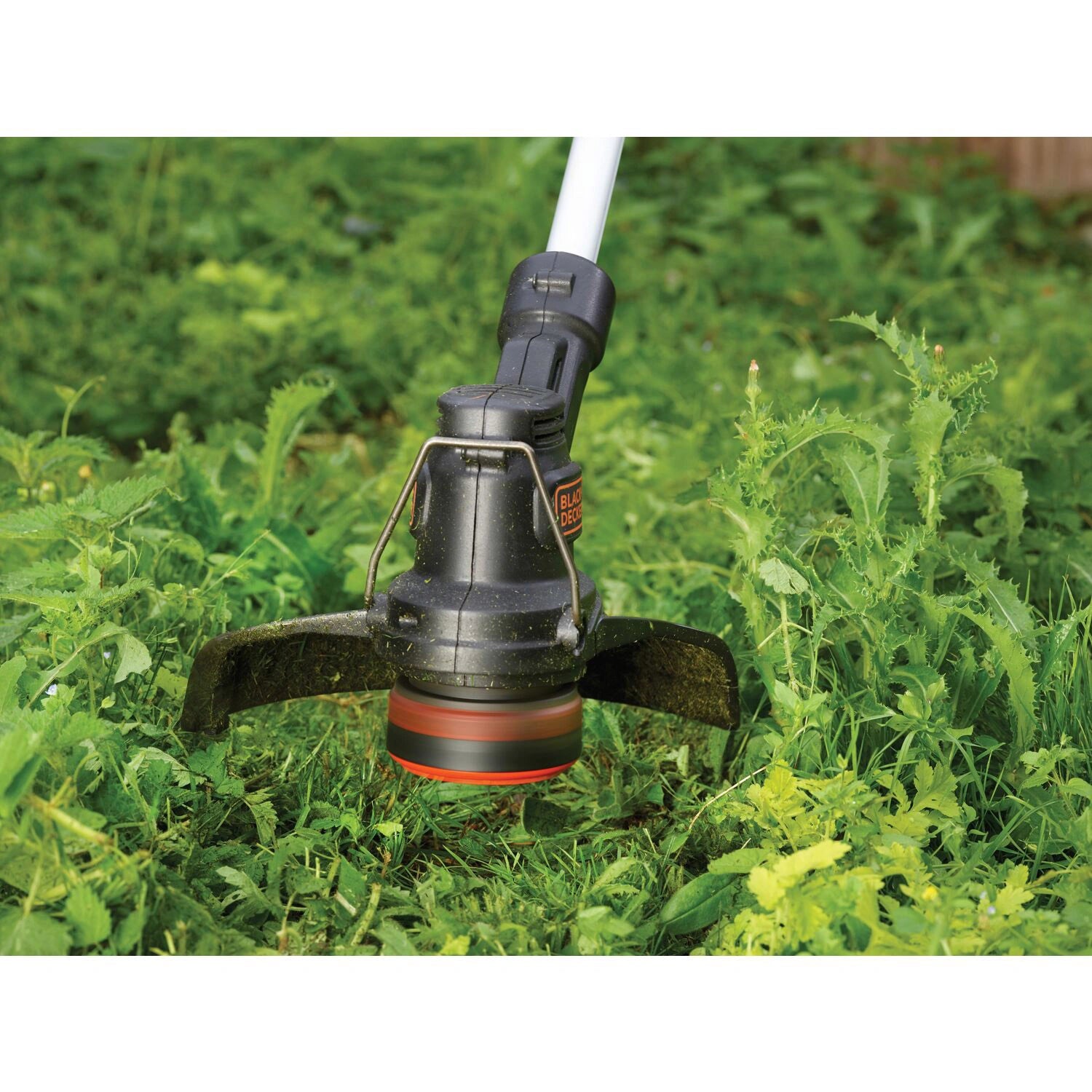 Grästrimmer 18V 25cm 2AH Batteri ingår