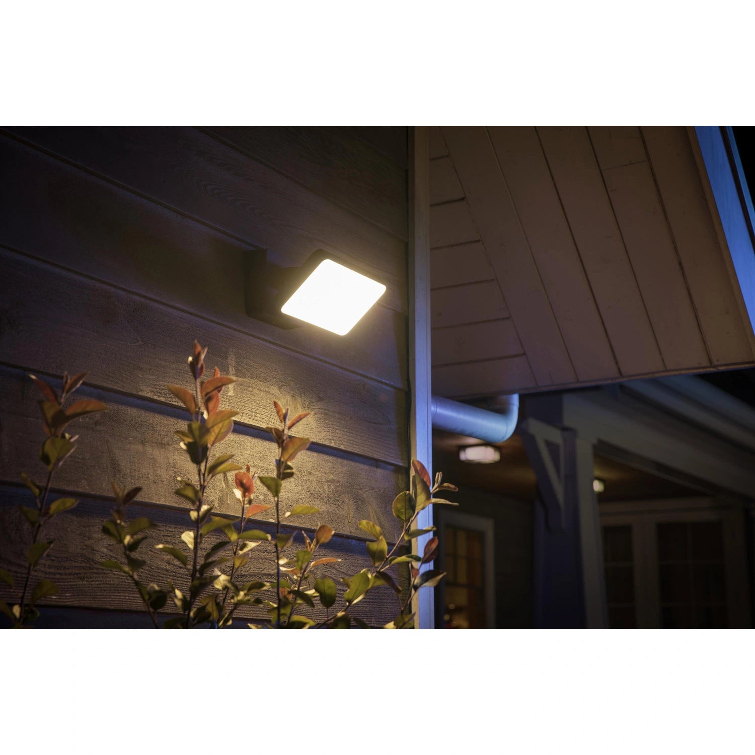 Discover Strålkastare White/Color 230V